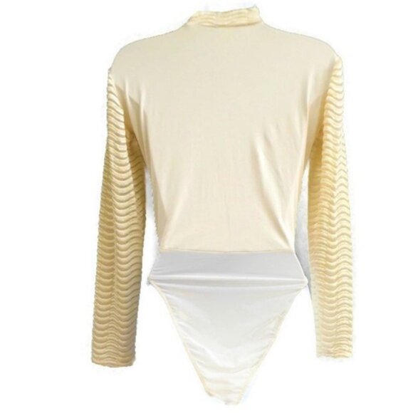 Sagaie Paris Bodysuit Chevron Solid Textured Mock Double Snap Bottom Lycra M - Picture 4 of 8